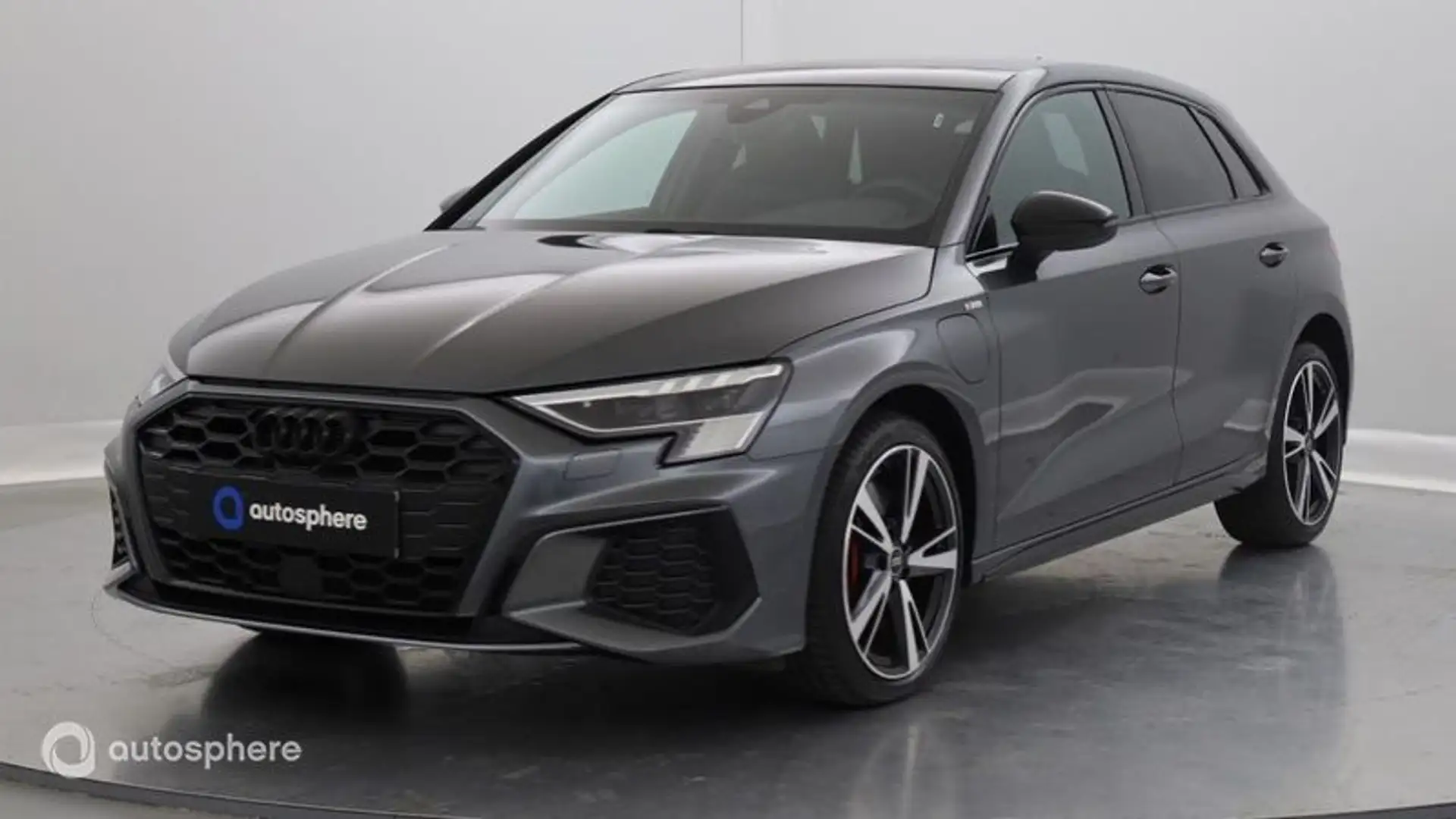 Audi A3 45 TFSI e 245ch Competition S tronic 6 - 1