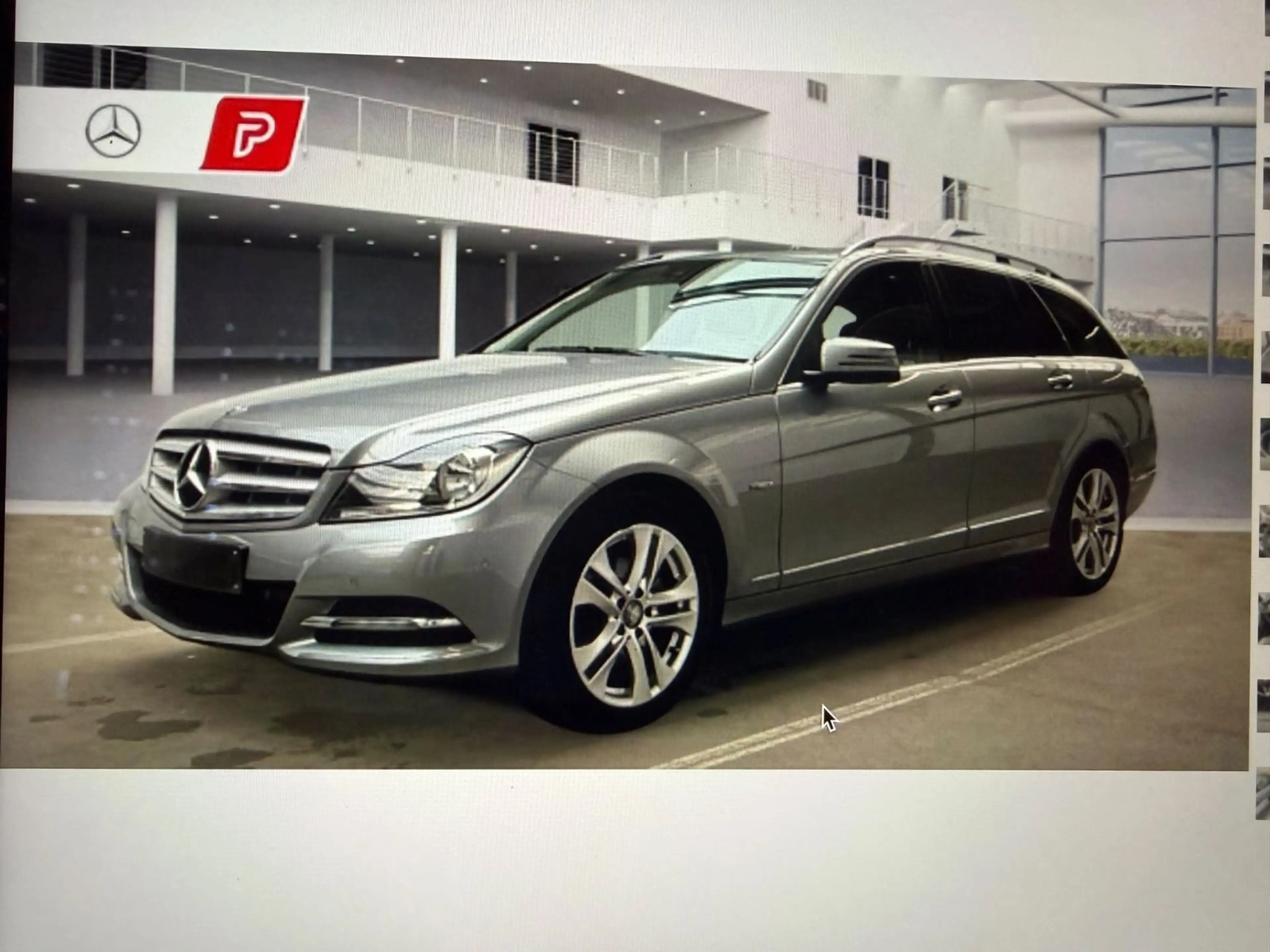 Mercedes-Benz C 180 T-Modell CGI Sitzhz PDC Navi SCHECKHEFT!!!
