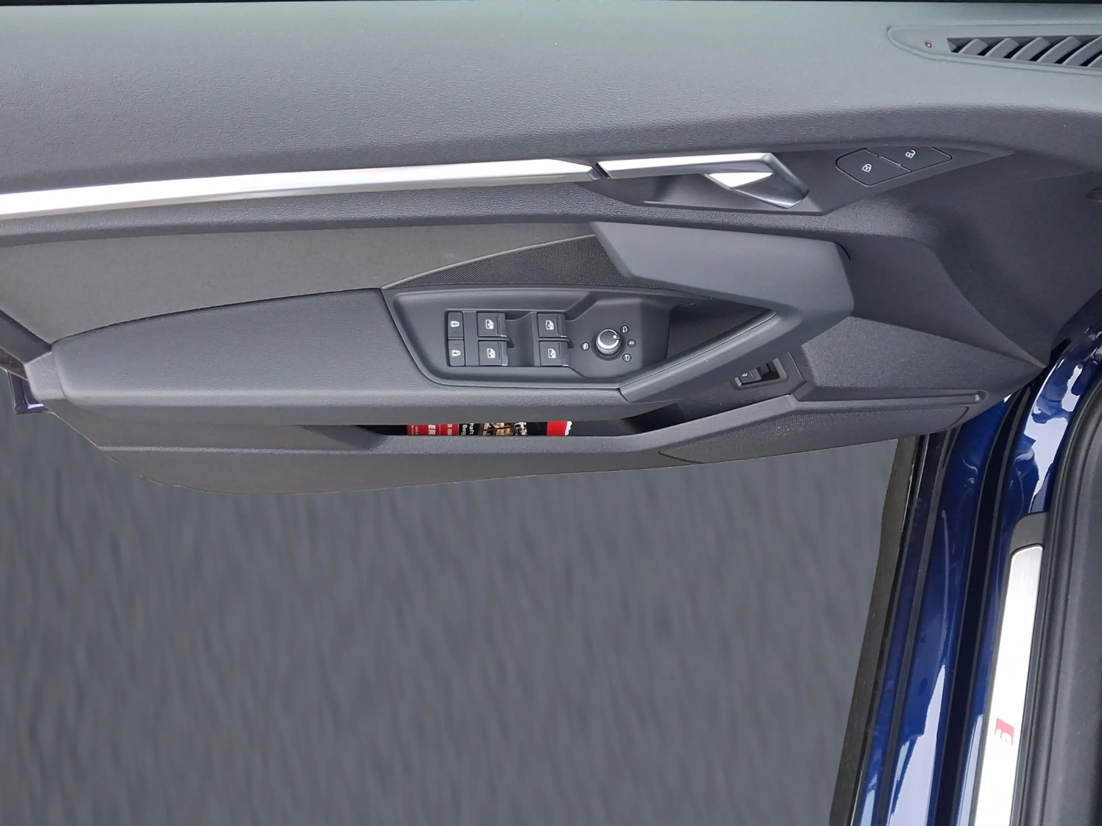 Audi A3 Sportback 45 TFSI e S line ACC Ambiente Navi RF... — photo 12
