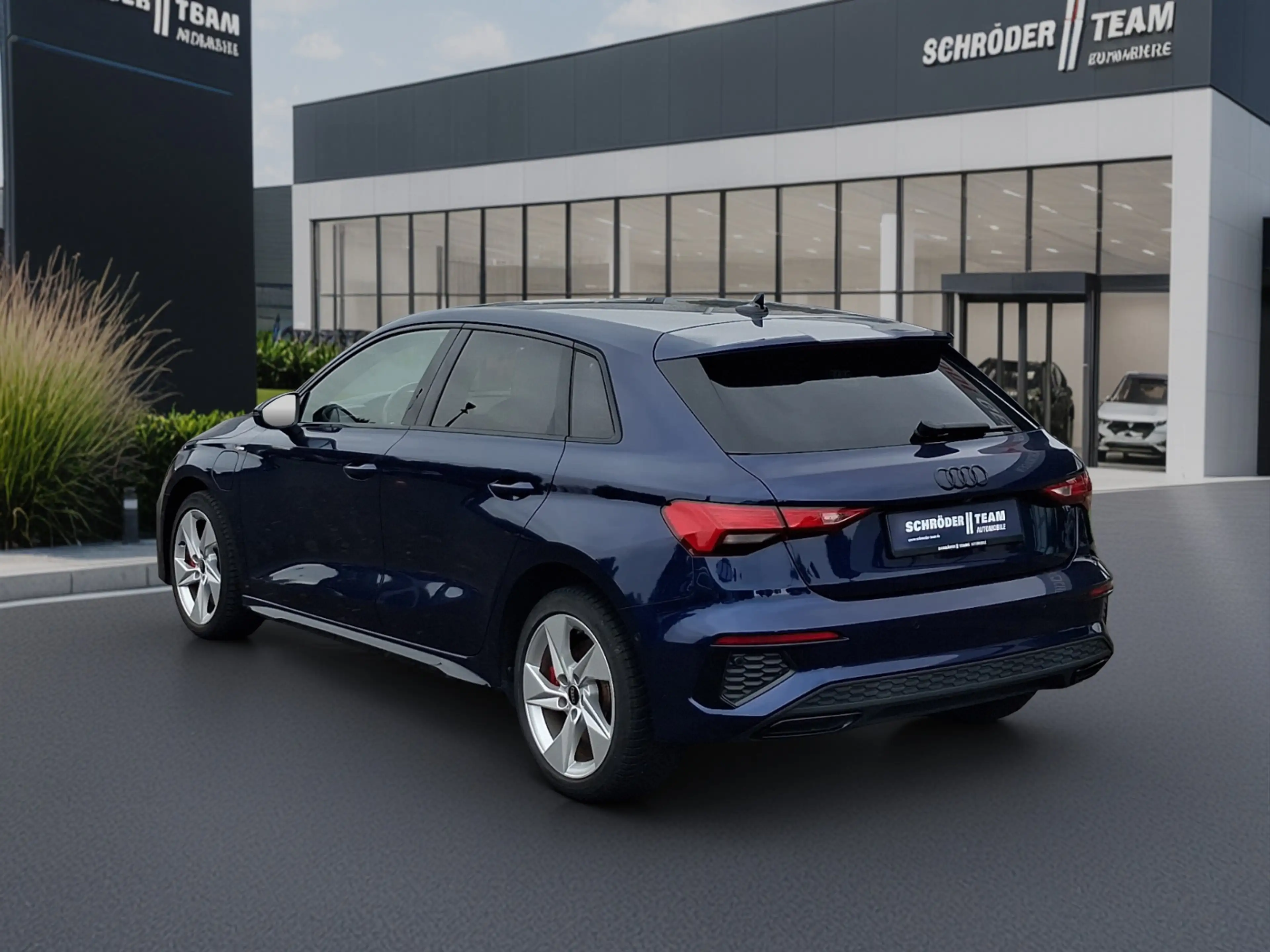 Audi A3 Sportback 45 TFSI e S line ACC Ambiente Navi RF... — photo 3