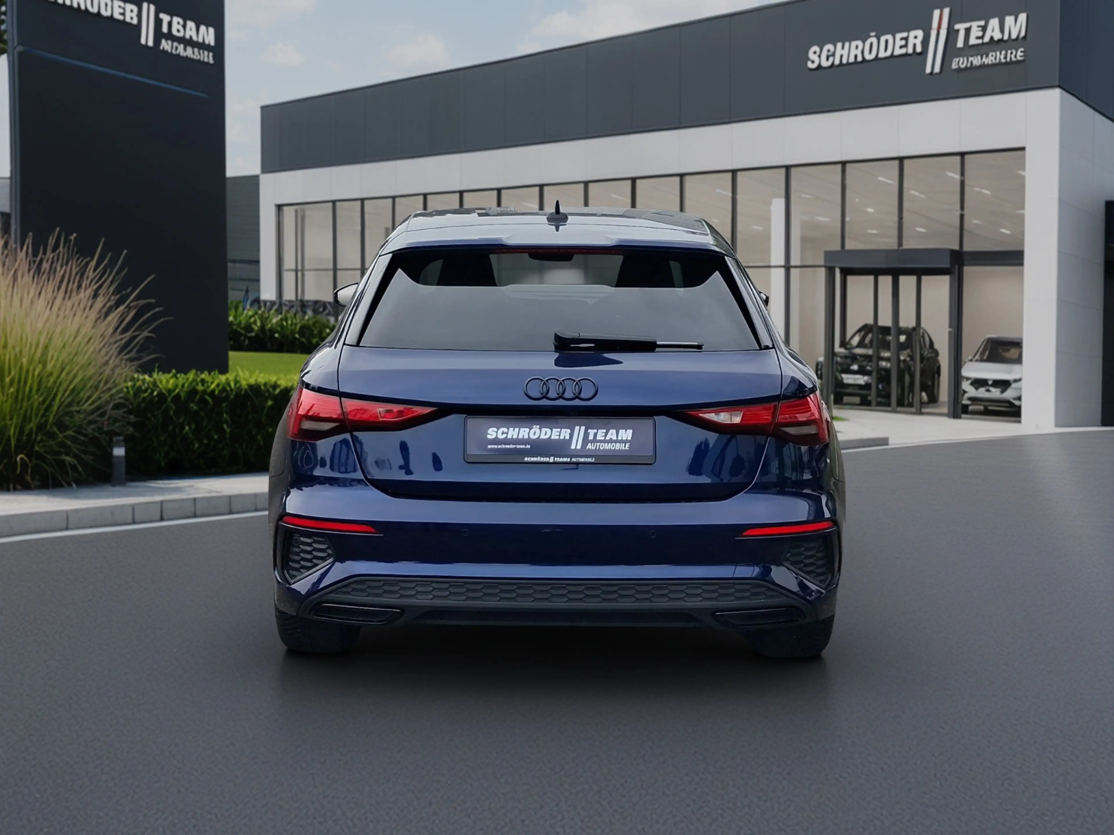 Audi A3 Sportback 45 TFSI e S line ACC Ambiente Navi RF... — photo 4