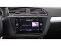Volkswagen Tiguan 2.0 TDI Aut LED RADAR R-CAM ASSIST TEMP Schwarz - thumbnail 17