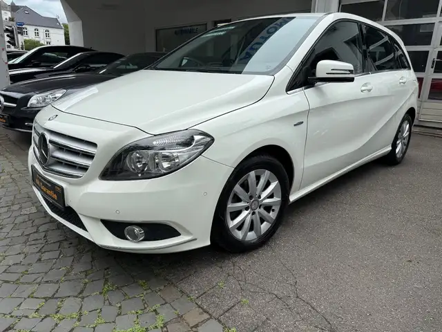 Mercedes-Benz B 200 B-Klasse, PDC v&h Kamera,Navi.,Automatik