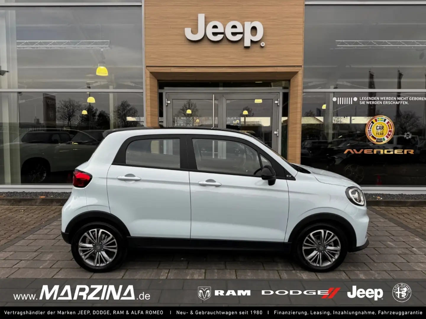 Leapmotor T03 95 PS BEV Panorama Navi ACC Klimaautom Fahrerprofi Blau - 1