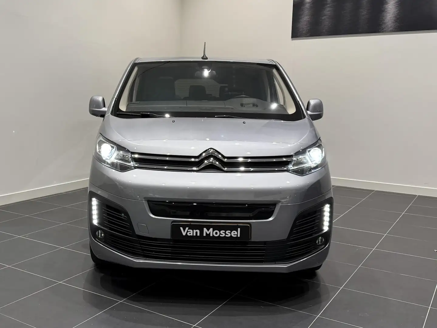 Citroen Spacetourer ë-SpaceTourer 50kWh Business Lounge M | Panoramada Grijs - 2