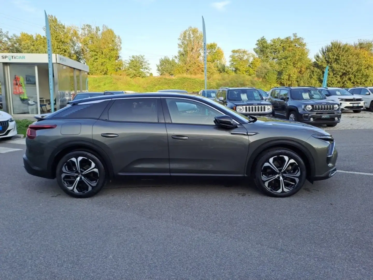 Citroen C5 X Hybrid 225 E-EAT8 Shine Pack Szürke - 2