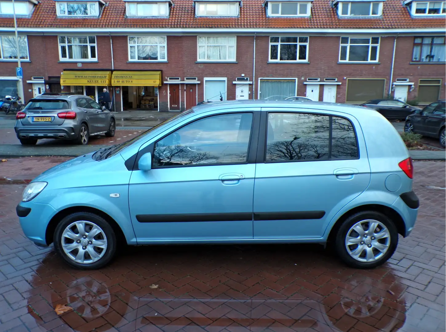Hyundai Getz 1.4i Active Cool 5 DRS HB NETTE AUTO Blau - 2