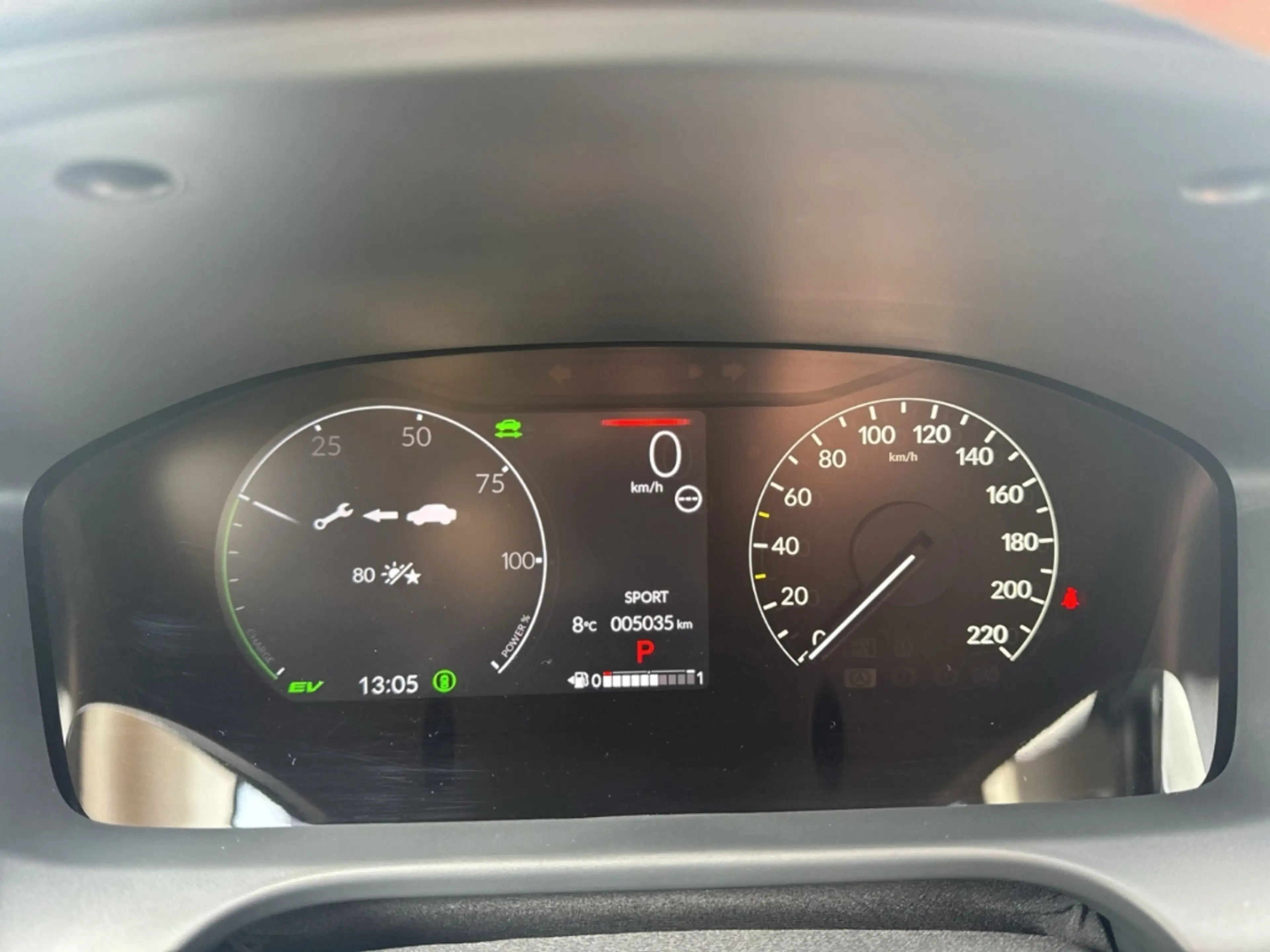 Honda ZR-V e HEV Elegance Black Navi Kamera LED PDC — photo 13