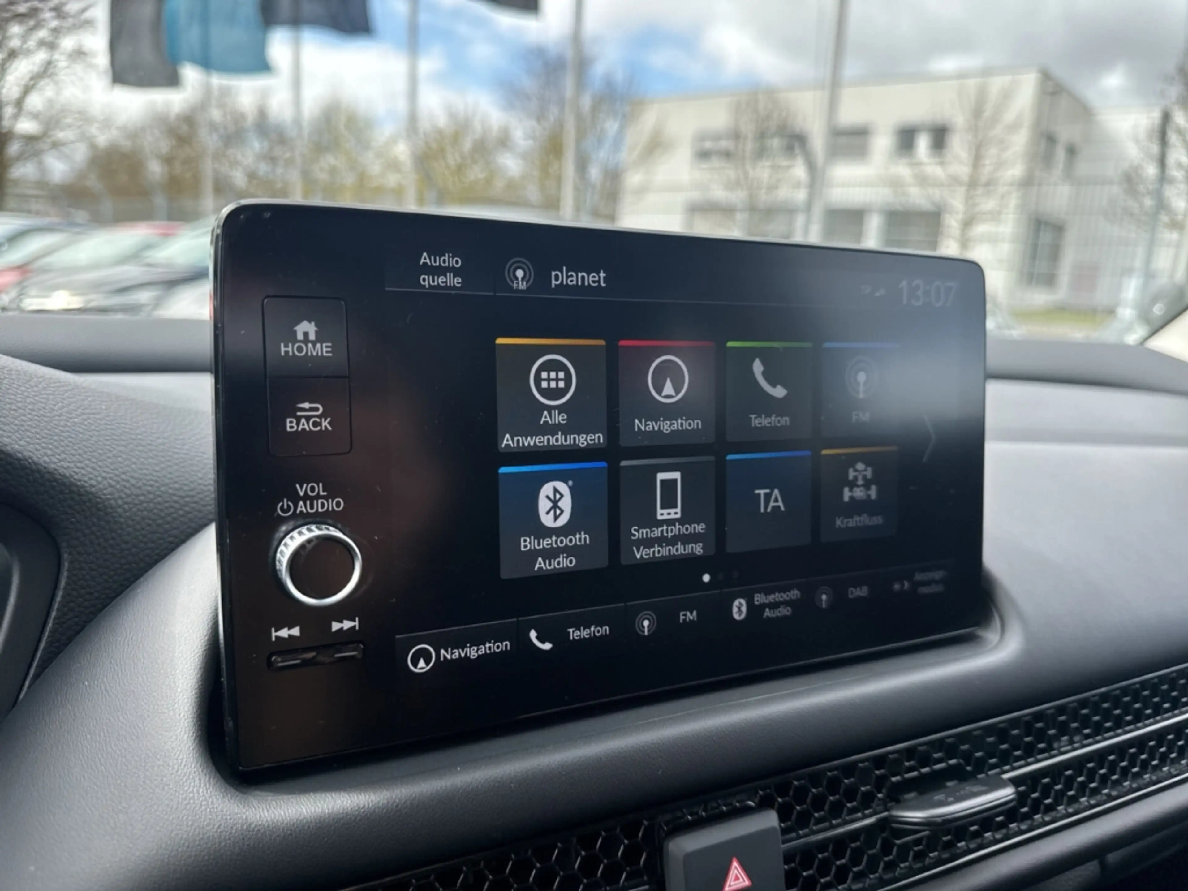 Honda ZR-V e HEV Elegance Black Navi Kamera LED PDC — photo 16