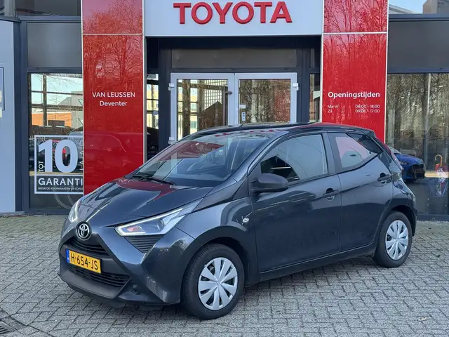 Toyota Aygo X X-FUN 5-DEURS AIRCO LED-DAGRIJ RADIO/BLUETOOTH 1e