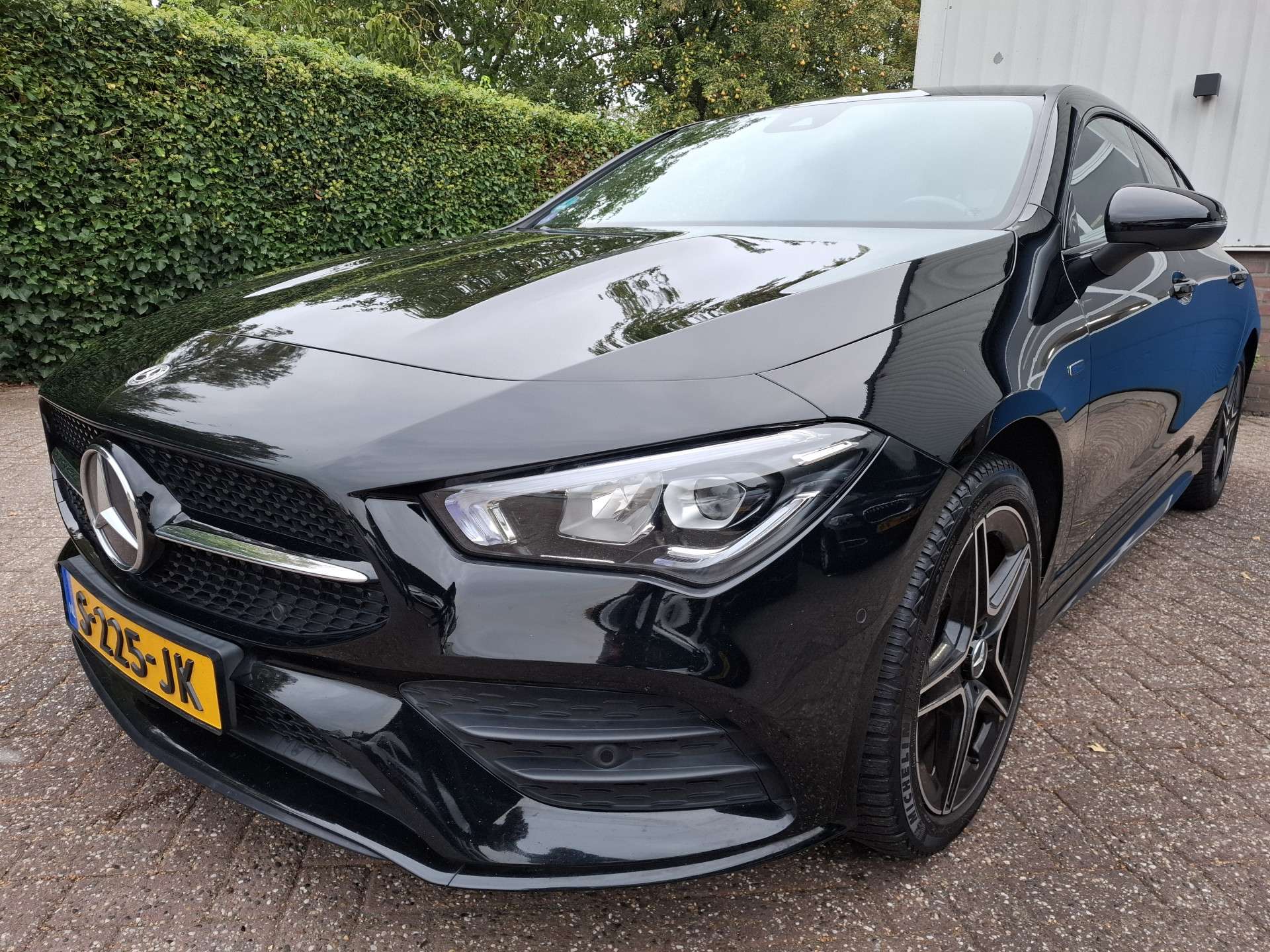Mercedes-Benz CLA 250