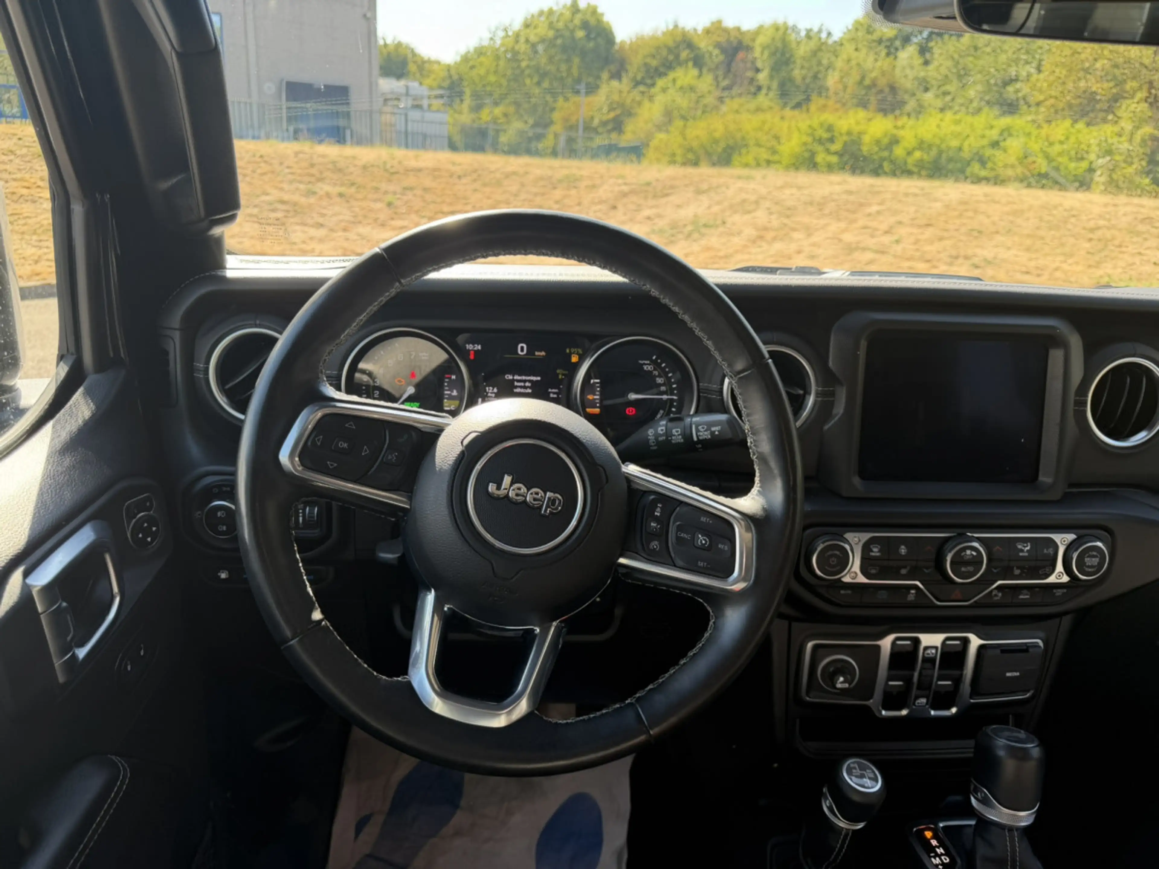 Jeep Wrangler 2.0  PHEV 272cv  UNLIMITED — photo 11