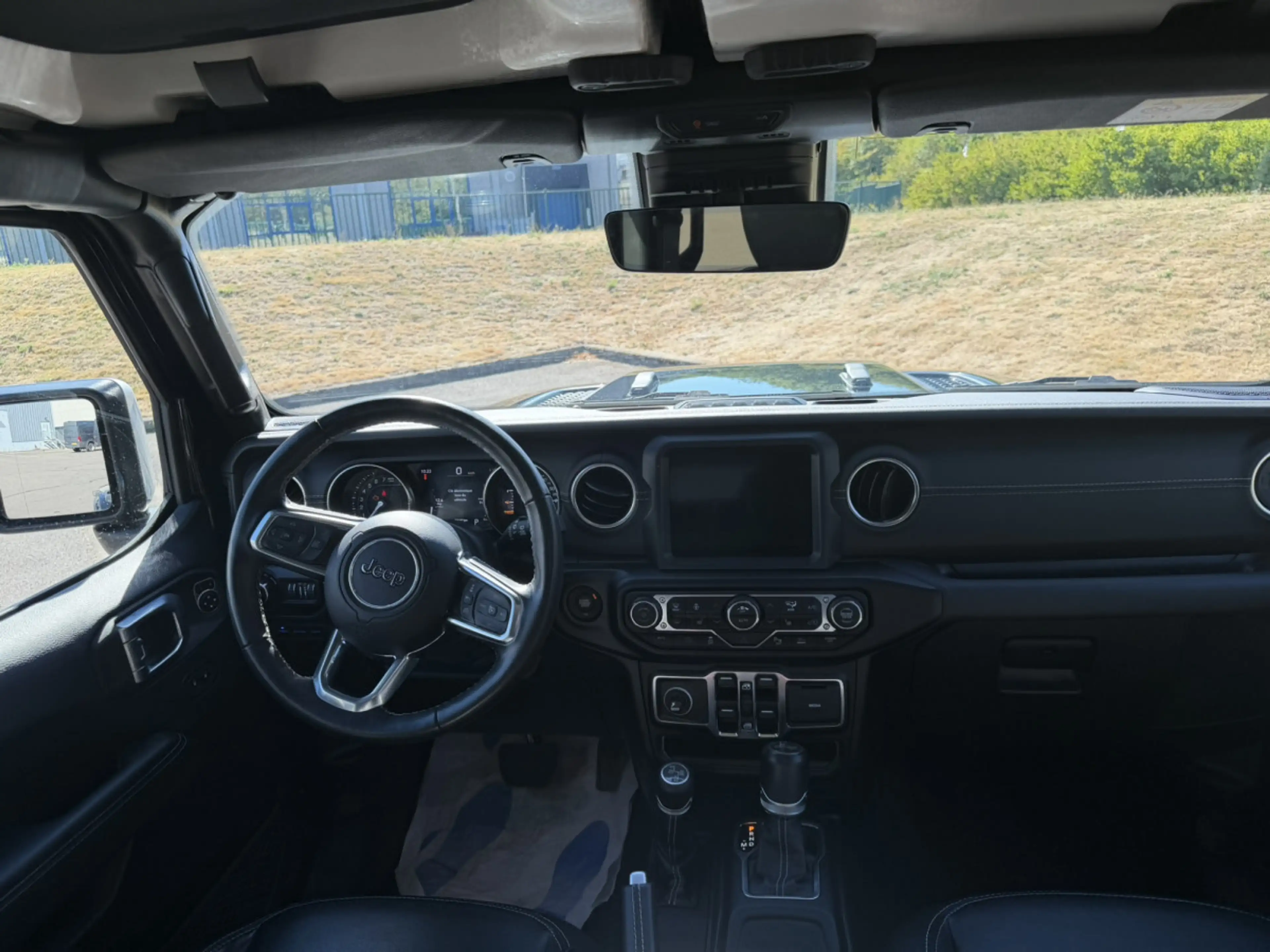 Jeep Wrangler 2.0  PHEV 272cv  UNLIMITED — photo 10