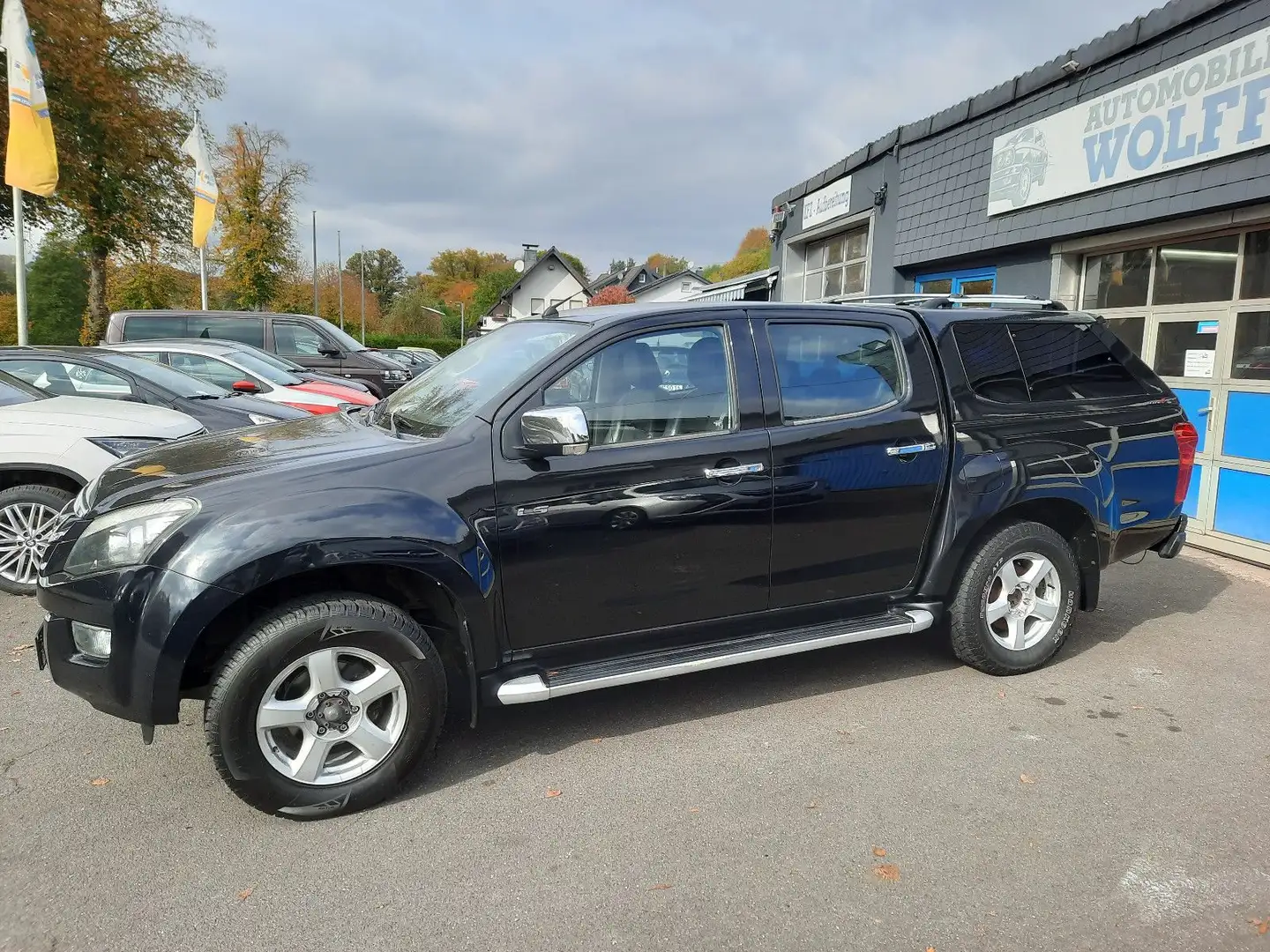 Isuzu D-Max Single Cab 4WD Basis Schwarz - 2