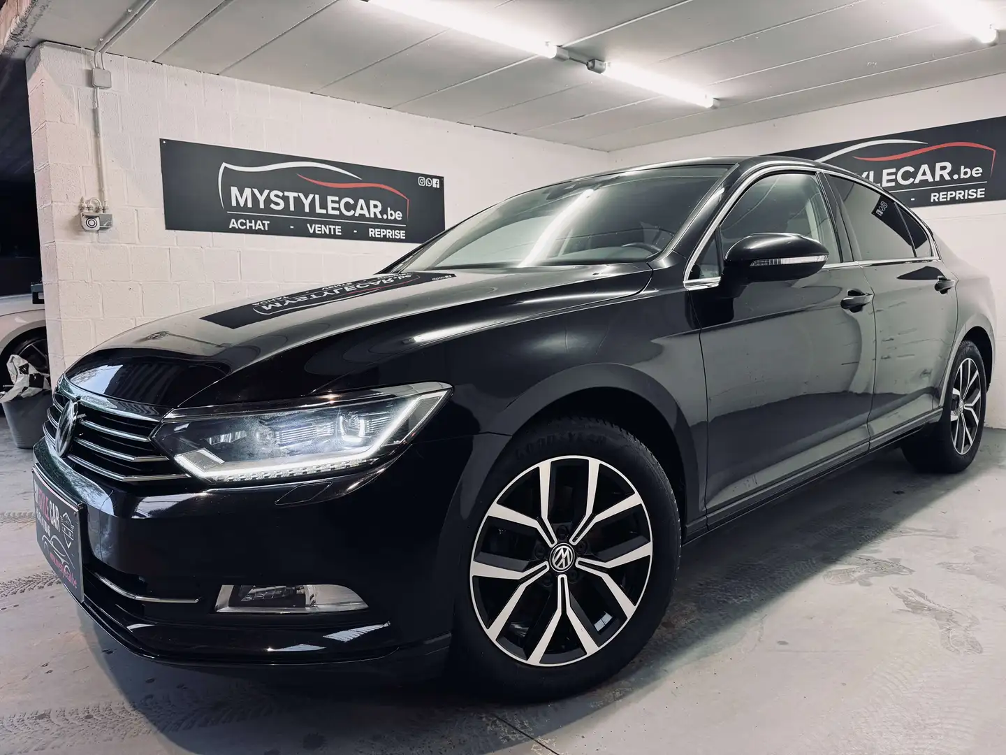 Volkswagen Passat Passat 2.0 TDi SCR , GARANTIE 1AN Noir - 1