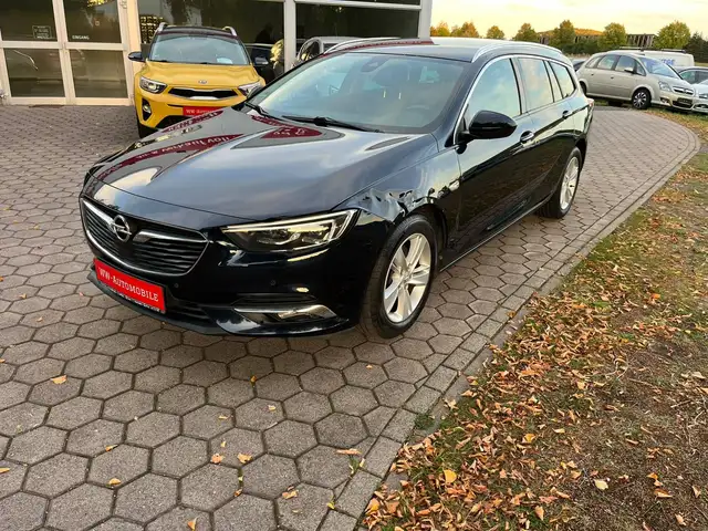 Opel Insignia view 3