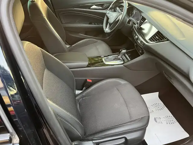 Opel Insignia view 14
