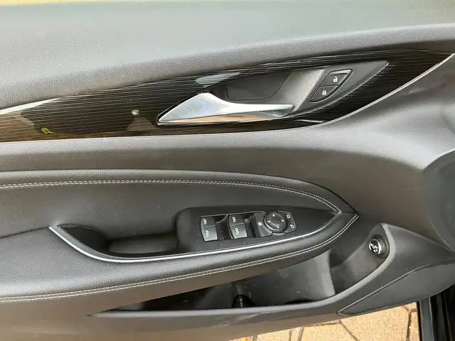 Opel Insignia view 13