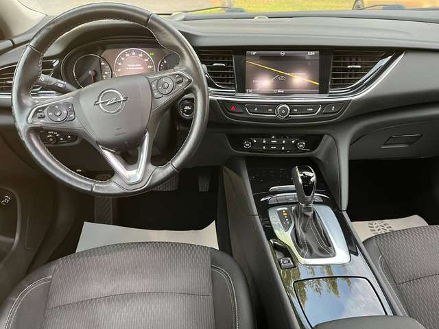 Opel Insignia Sports Tourer 2.0 Diesel Aut. Innovation 1-Hand LED Kamera - Bild 11