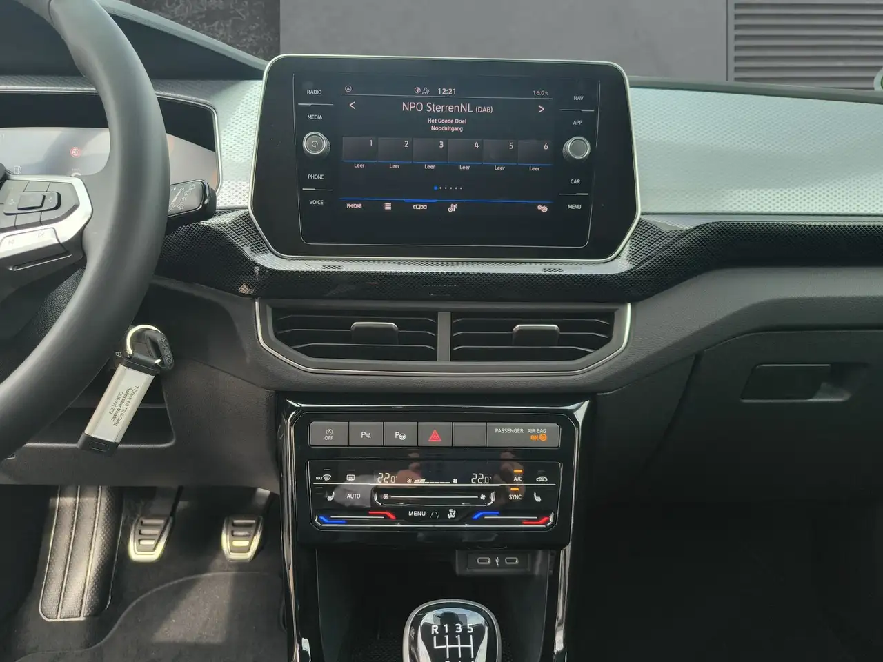 Volkswagen T-Cross Energy 1.0 l TSI OPF AHK 10