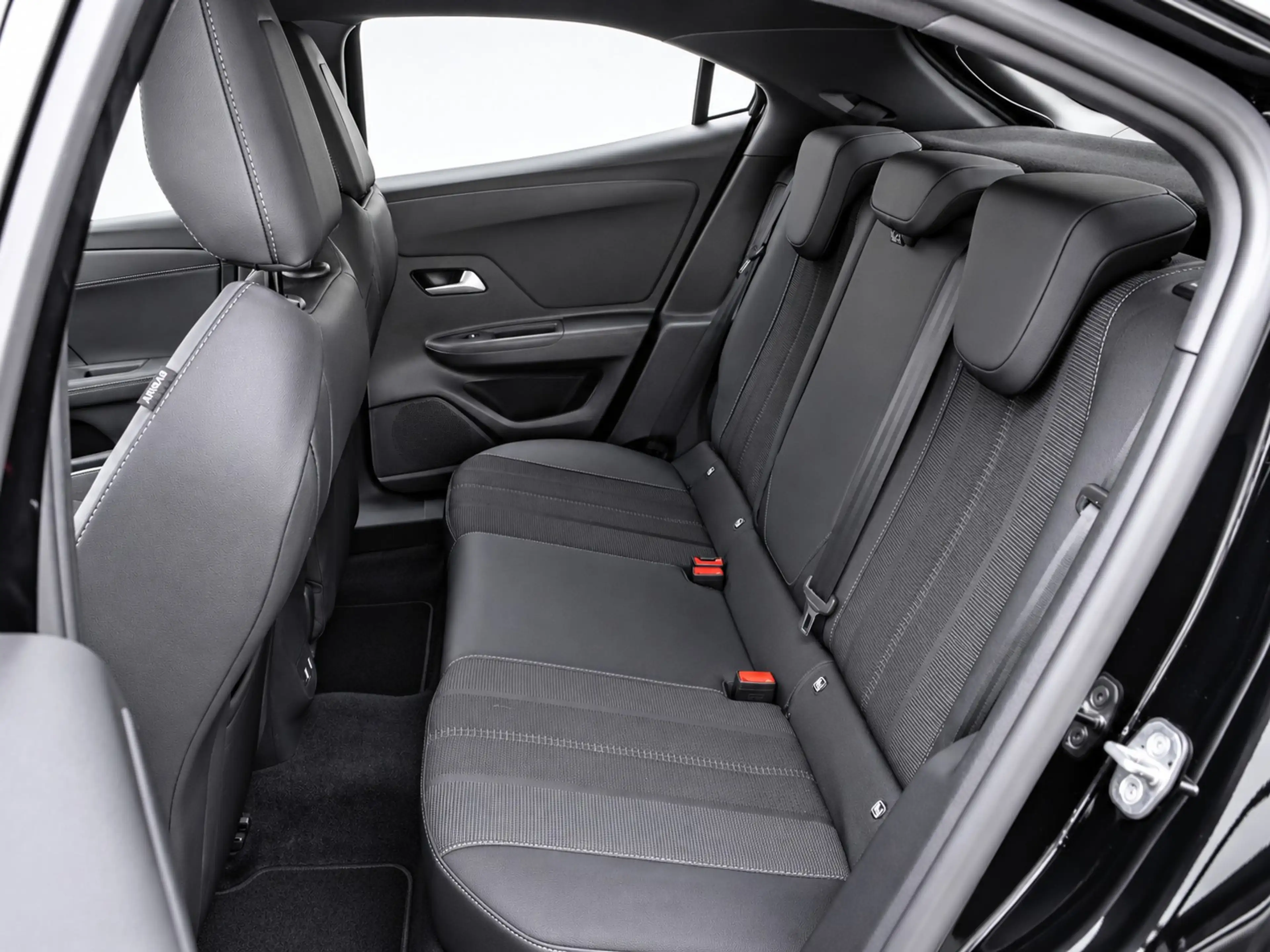 Opel Mokka 1.2 Turbo Hybrid GS | Automaat | Matrix LED | Navi — photo 10