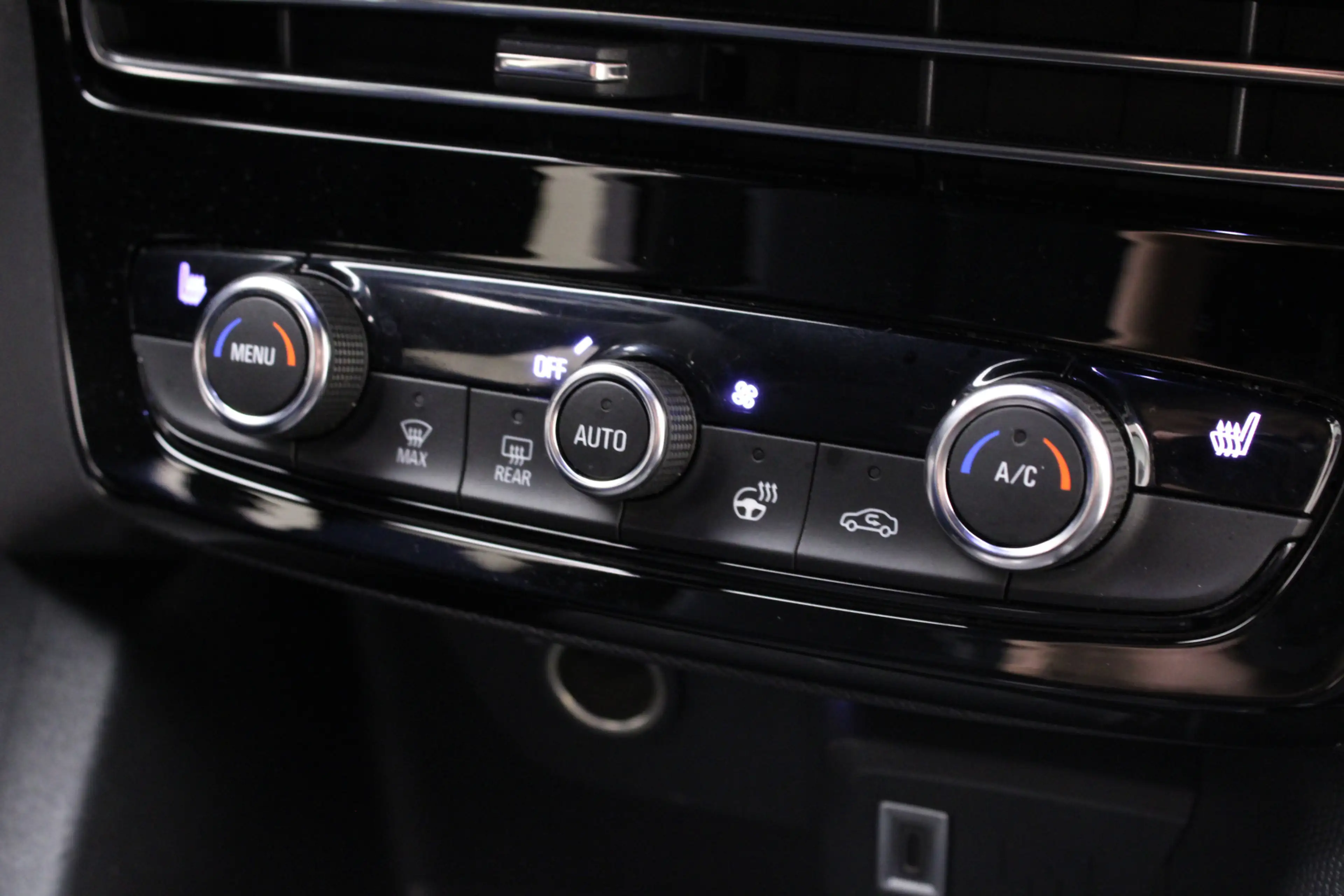 Opel Mokka 1.2 Turbo Hybrid GS | Automaat | Matrix LED | Navi — photo 31