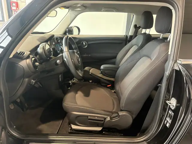 Mini One view 8