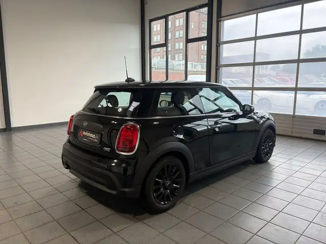 Mini One view 5