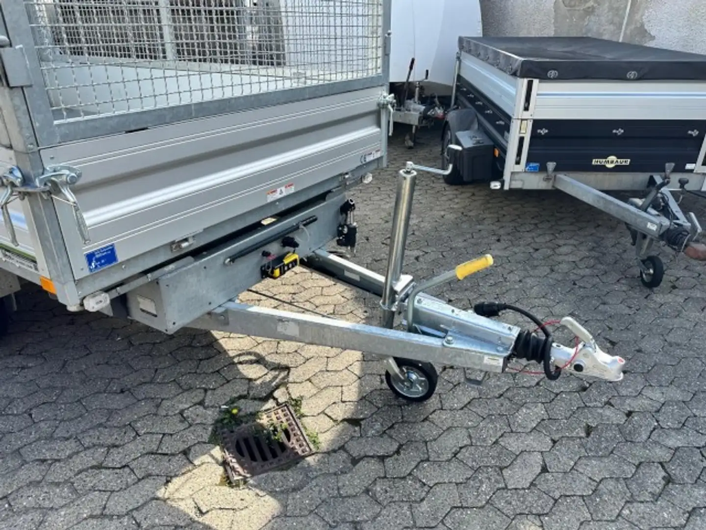 Humbaur 3-Seitenkipper HTK 3000.31 Alu, mit Laubgitteraufs - 2