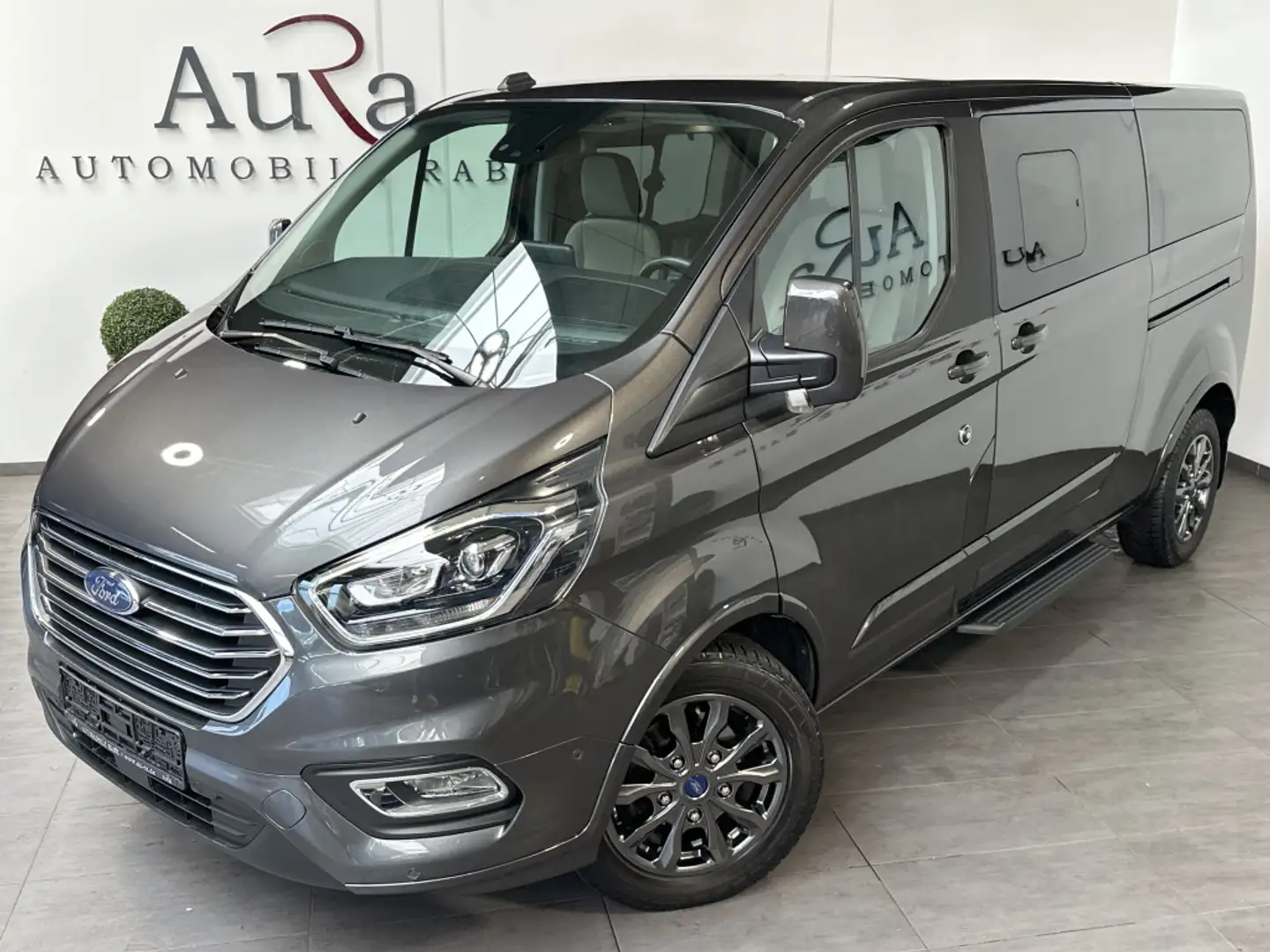 Ford Tourneo Custom 320 L2H1 Titanium NAV+XEN+KAMERA Gri - 1