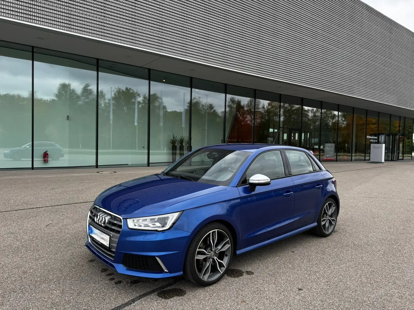 Audi S1 S1 Sportback Blau - 1