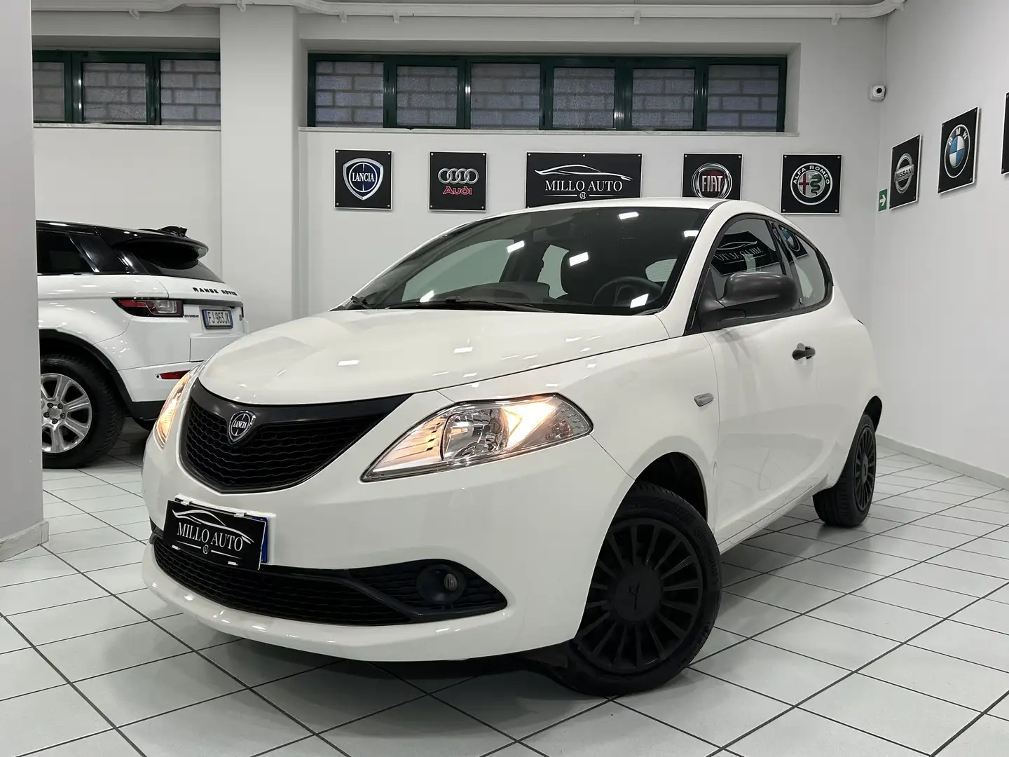 Lancia Ypsilon 1.2 Elefantino Blu s&s 69cv my19 - 1