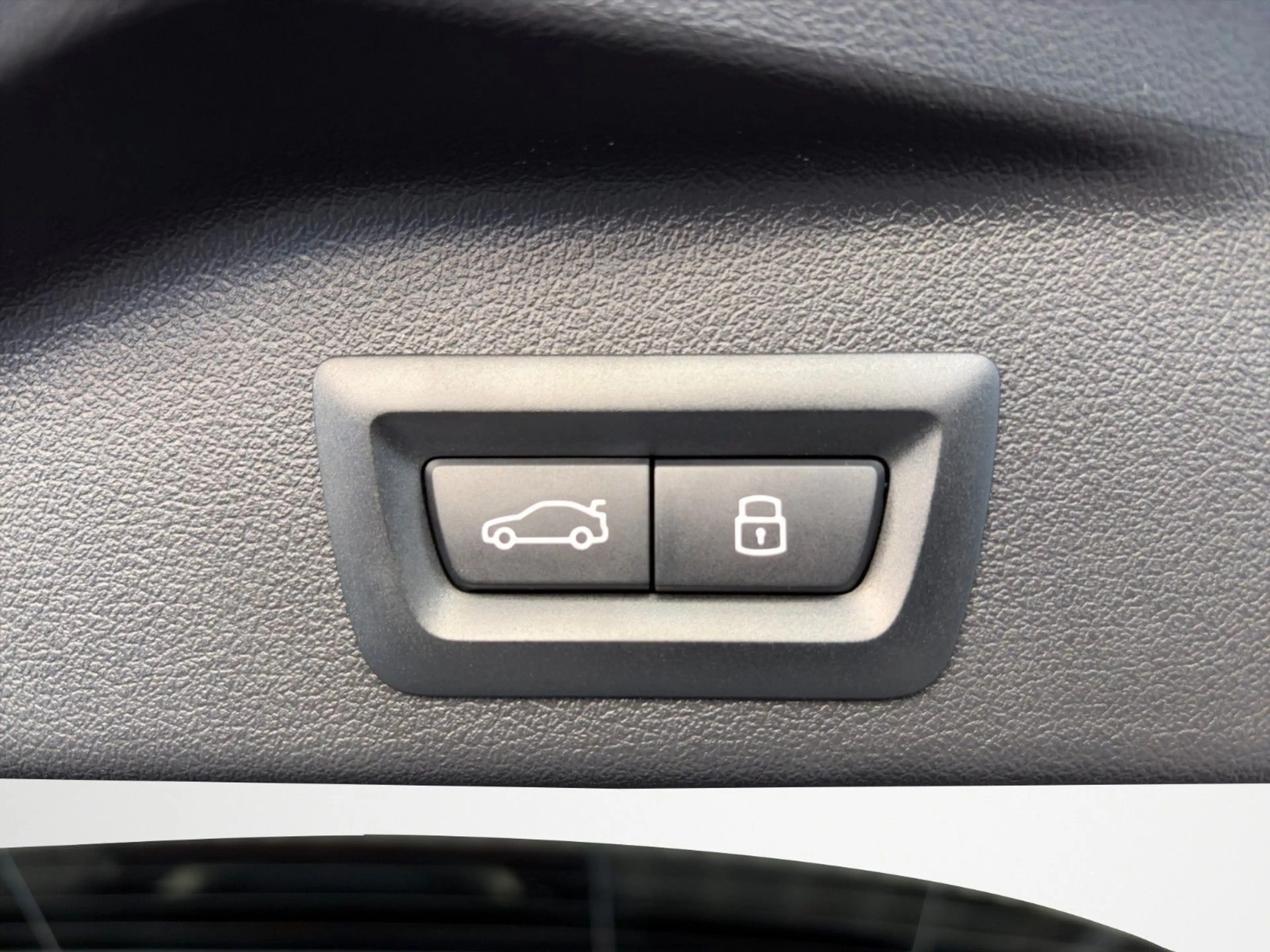 BMW X5 xDrive 40d M-SPORT PRO/LED/AHK/PAN-DA/7-SITZ/ — photo 13