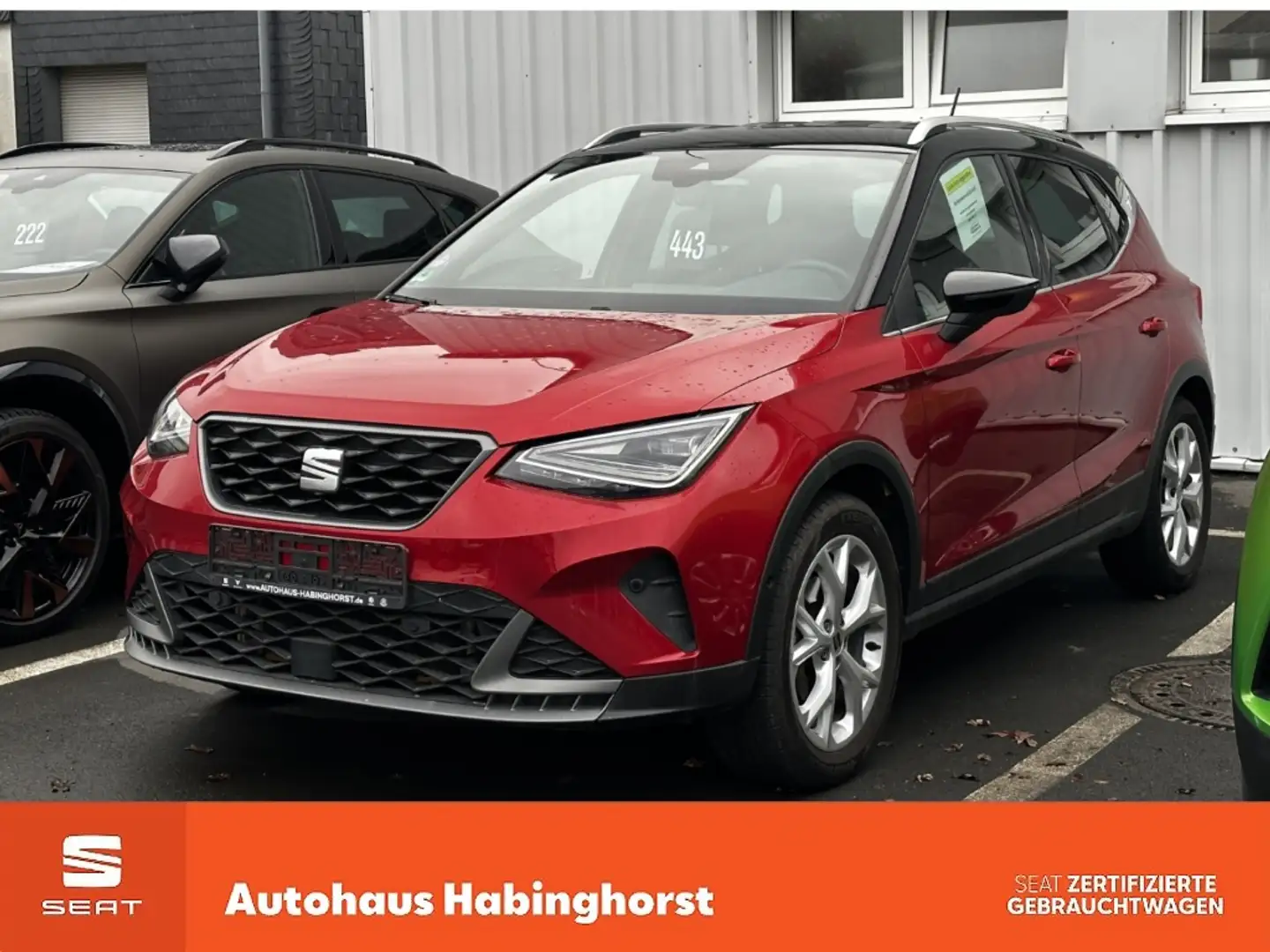 SEAT Arona 1.5 TSI DSG FR Pro LED Navi Shz Kessy PDC FullLink Rot - 1
