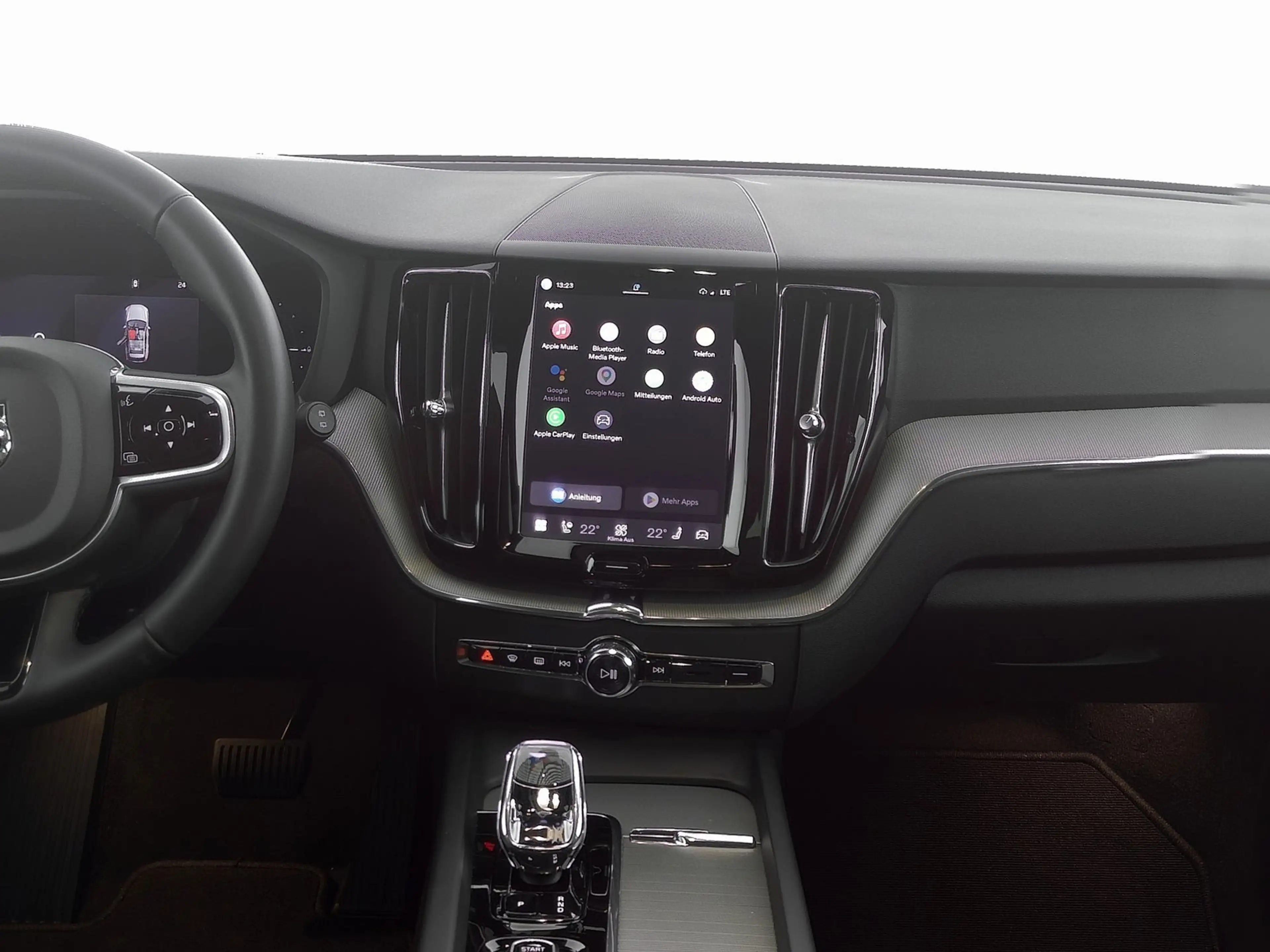 Volvo XC60 T8 AWD Plus Black Edition 360°GSHD*STHZ*21" — photo 6