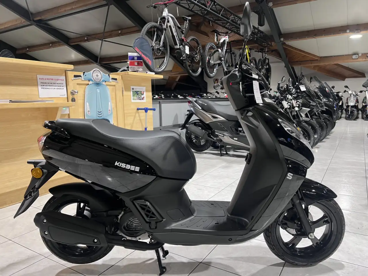 Peugeot Kisbee