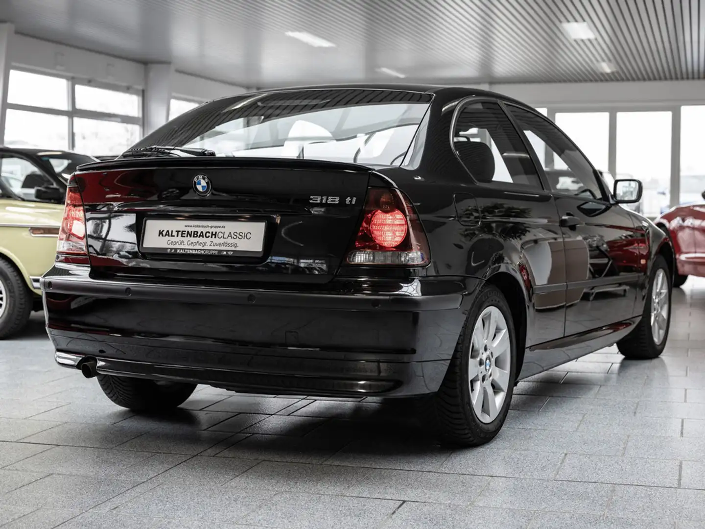 BMW 318 ti Compact Advantage 1. Hand HGSD KLIMA Noir - 2
