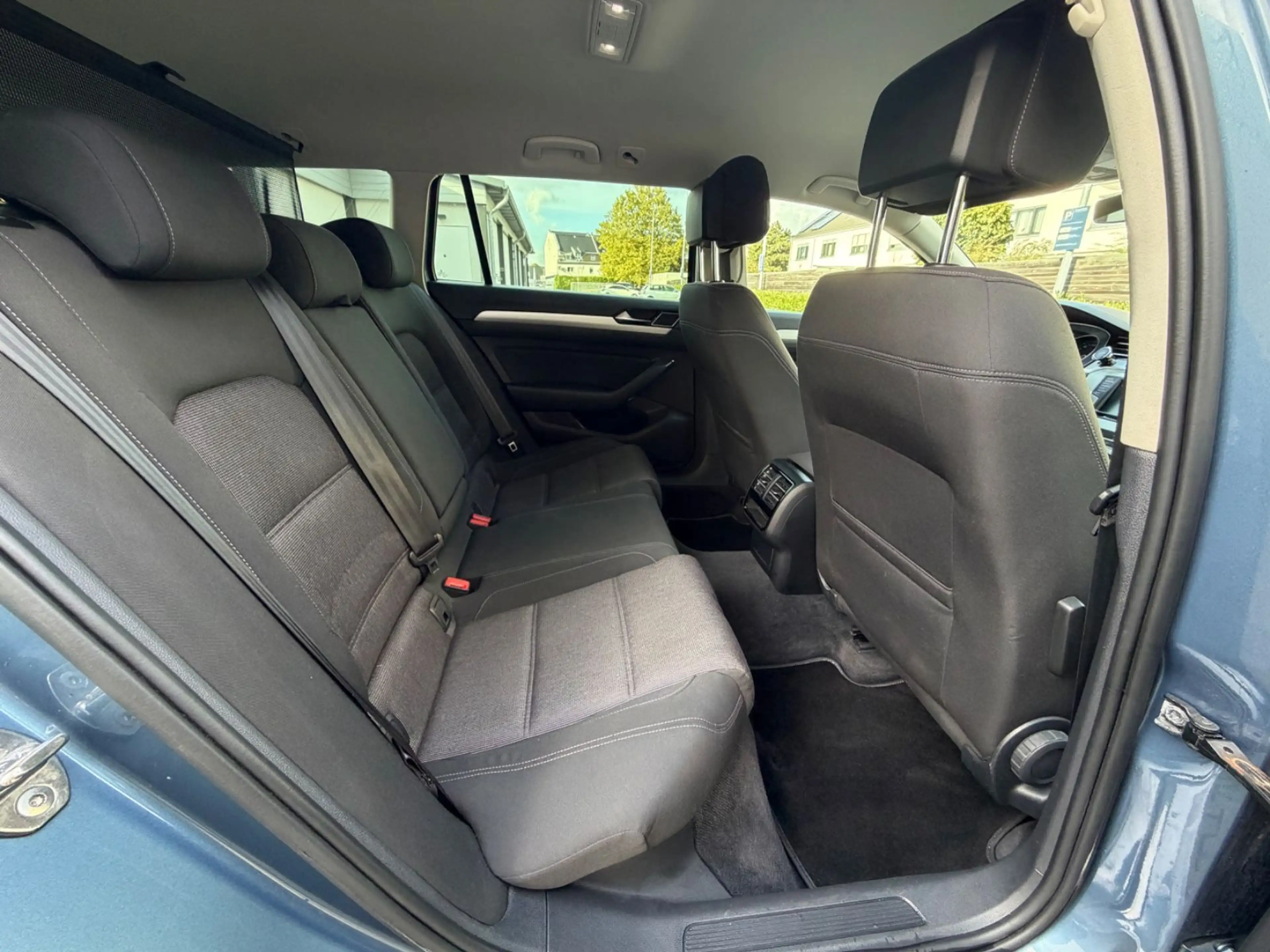 Volkswagen Passat Variant Passat 2.0TDI DSG Comfortline BMT/Start-Stop Nav — photo 9