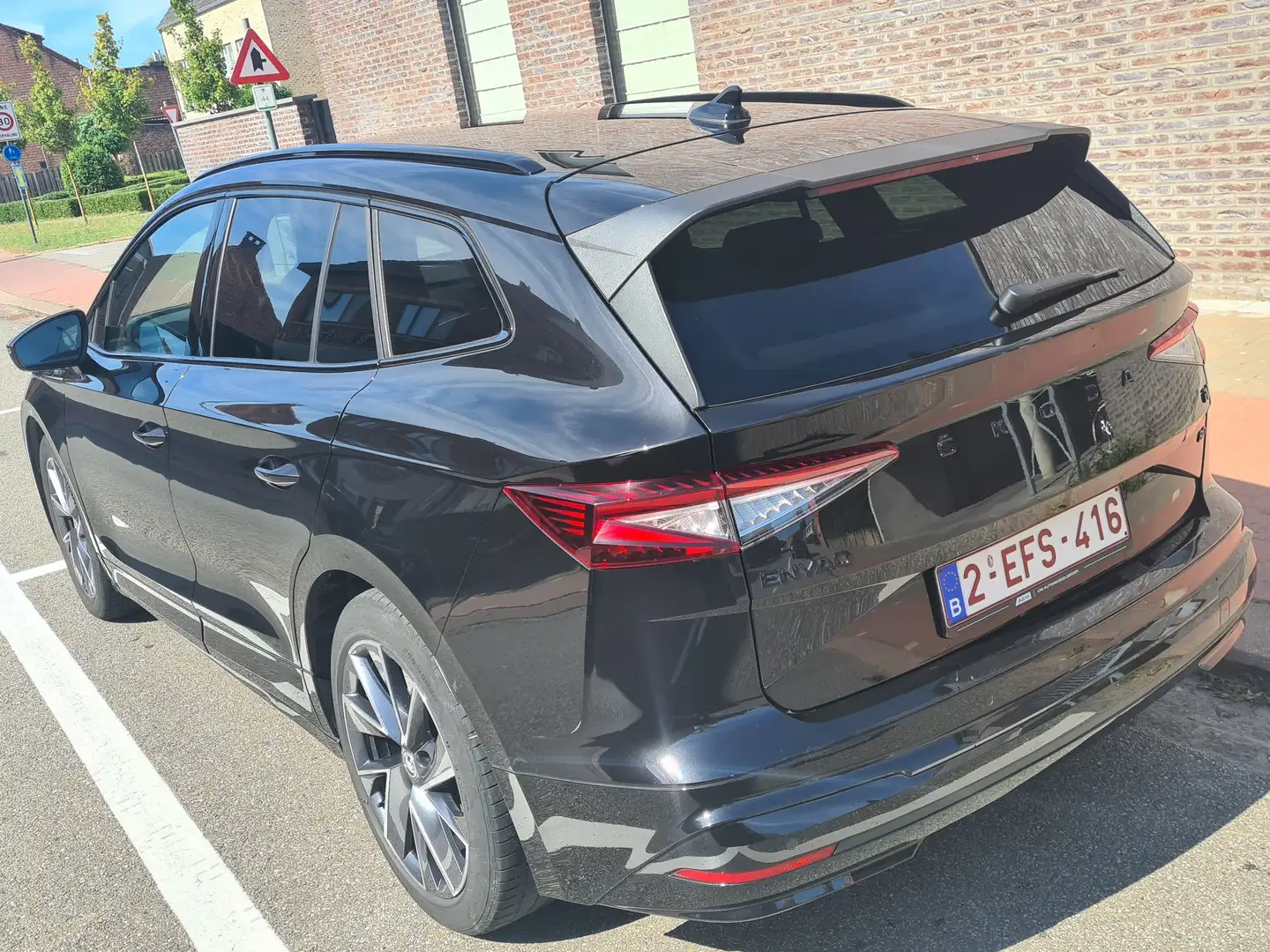 Skoda Enyaq Enyaq iV 80 Sportline Zwart - 2