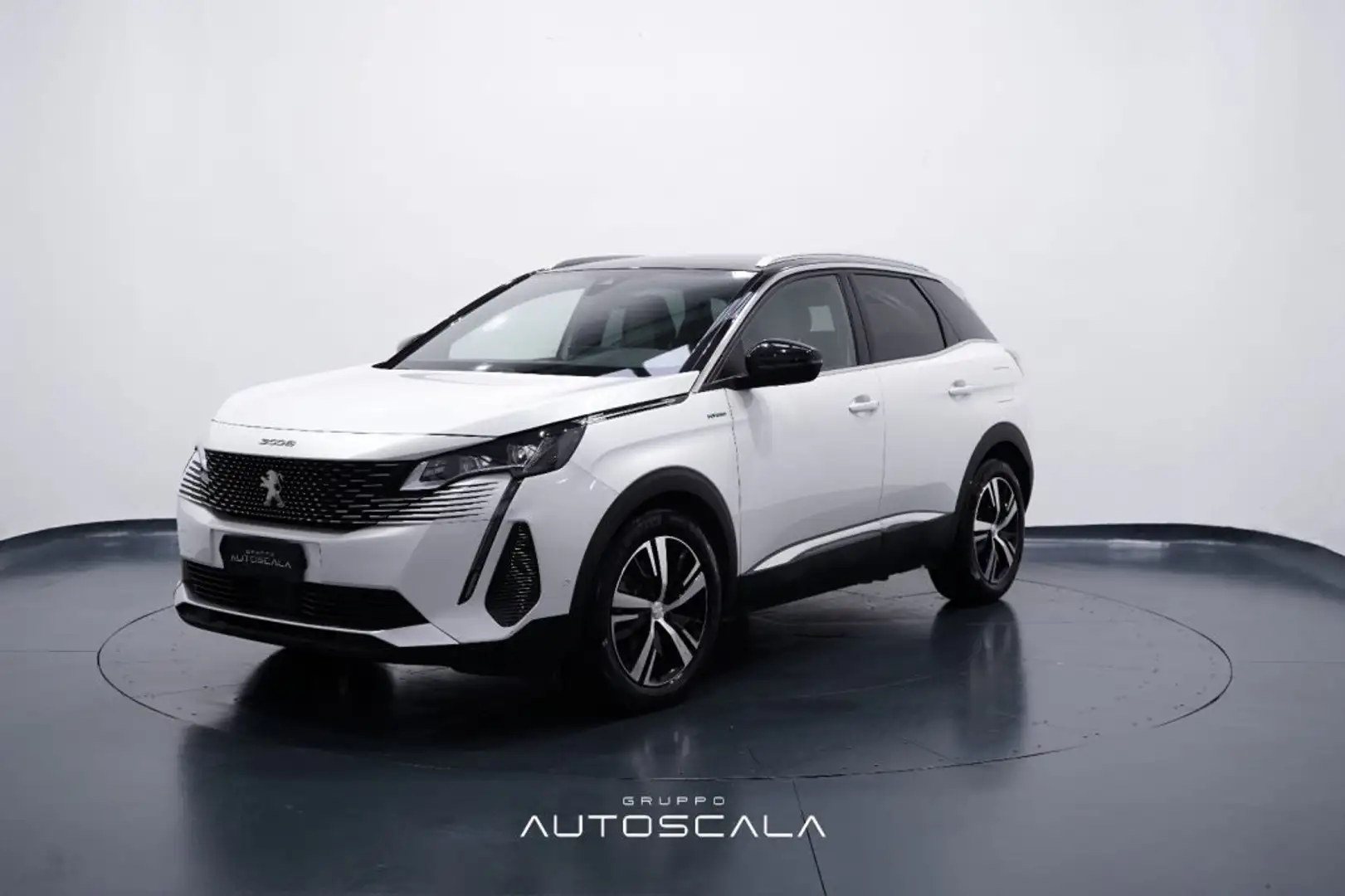 Peugeot 3008 Hybrid 225cv e-EAT8 GT Weiß - 1