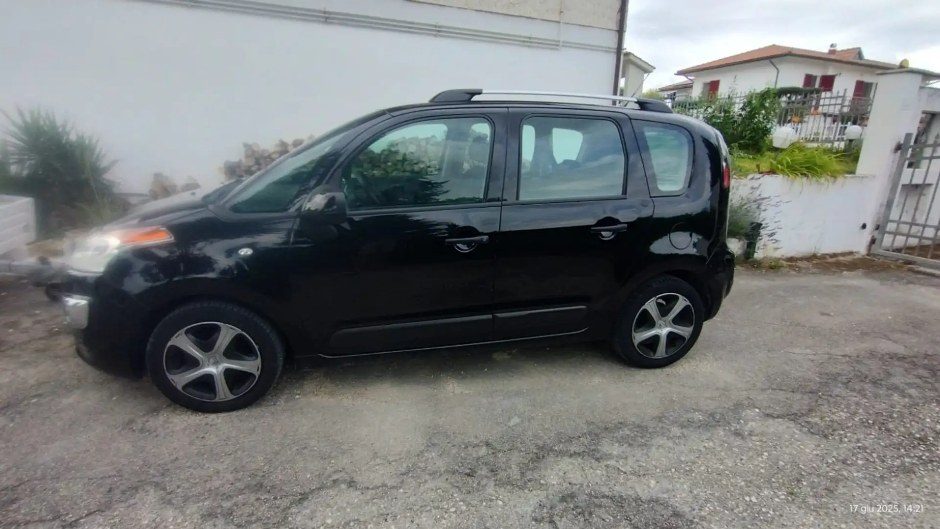 Citroen C3 Picasso 1400 vti exclusive - 2