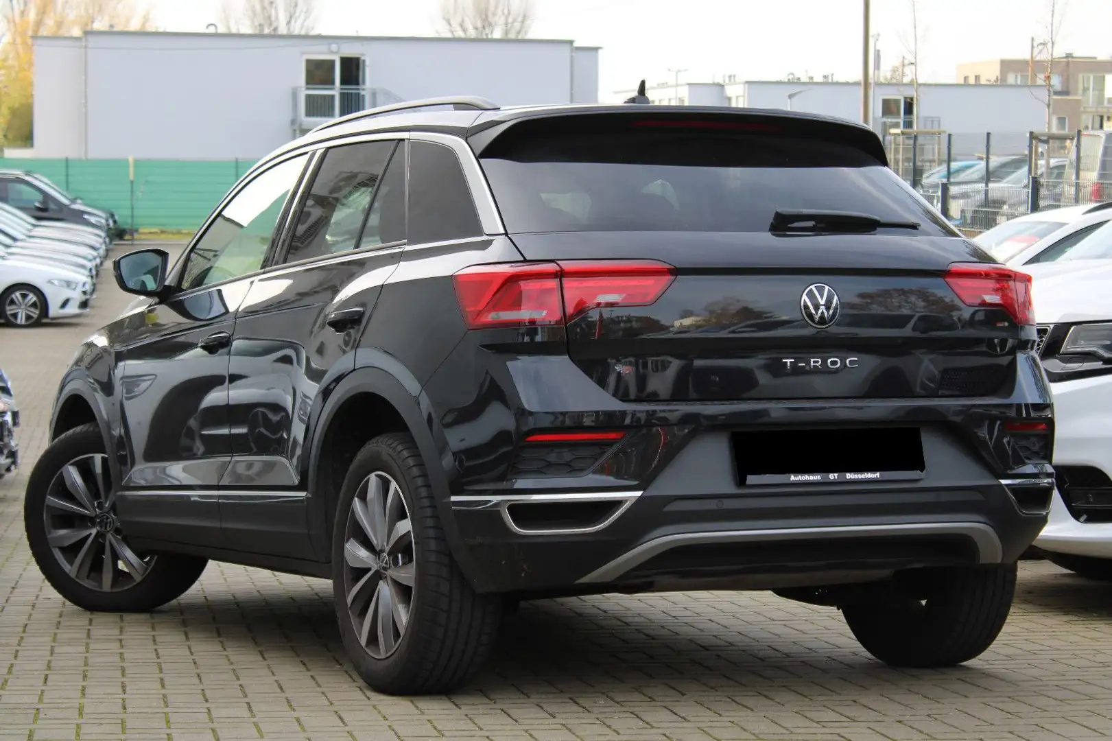 Volkswagen T-Roc 1.5 TSI DSG Style/ACC/Klima/Navi/Kamera Schwarz - 2