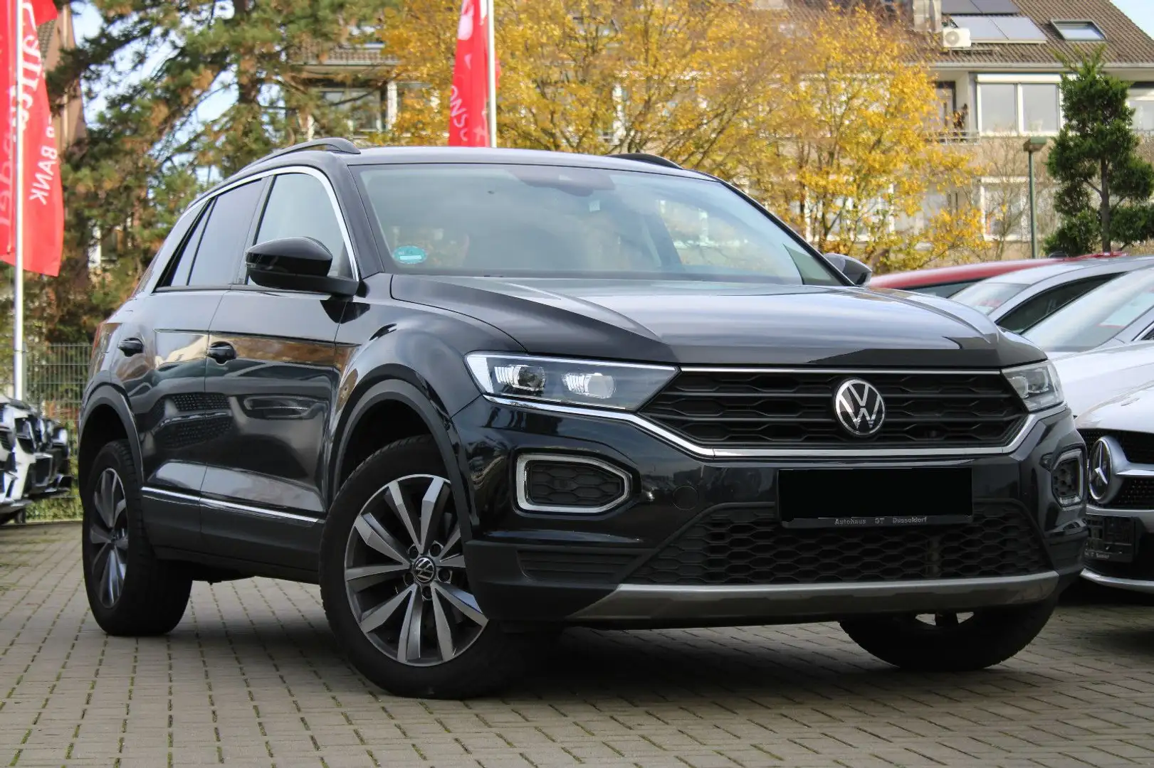 Volkswagen T-Roc 1.5 TSI DSG Style/ACC/Klima/Navi/Kamera Schwarz - 1