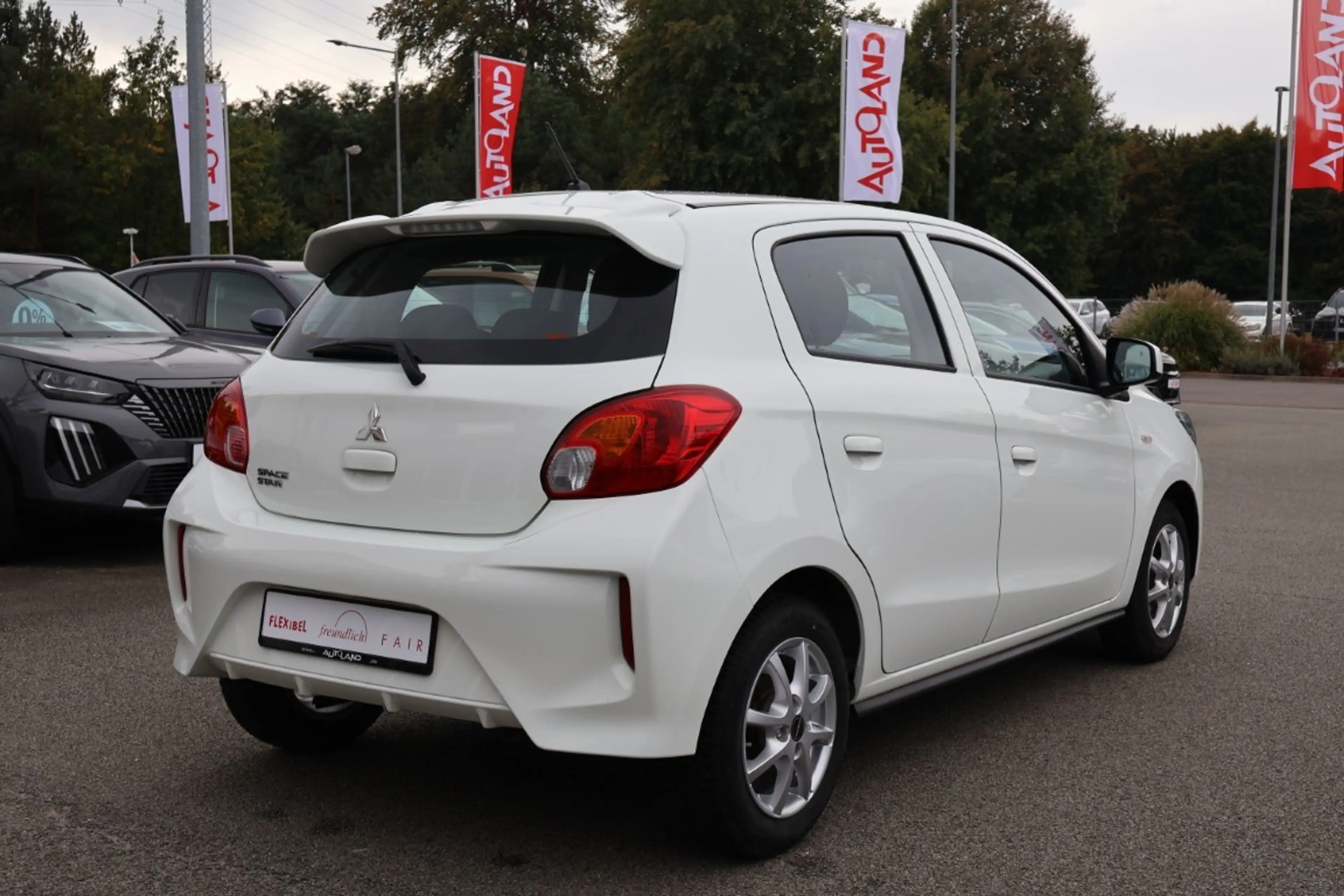 Mitsubishi Space Star 1.2 Select DAB Klima Freisprechanlage — photo 6