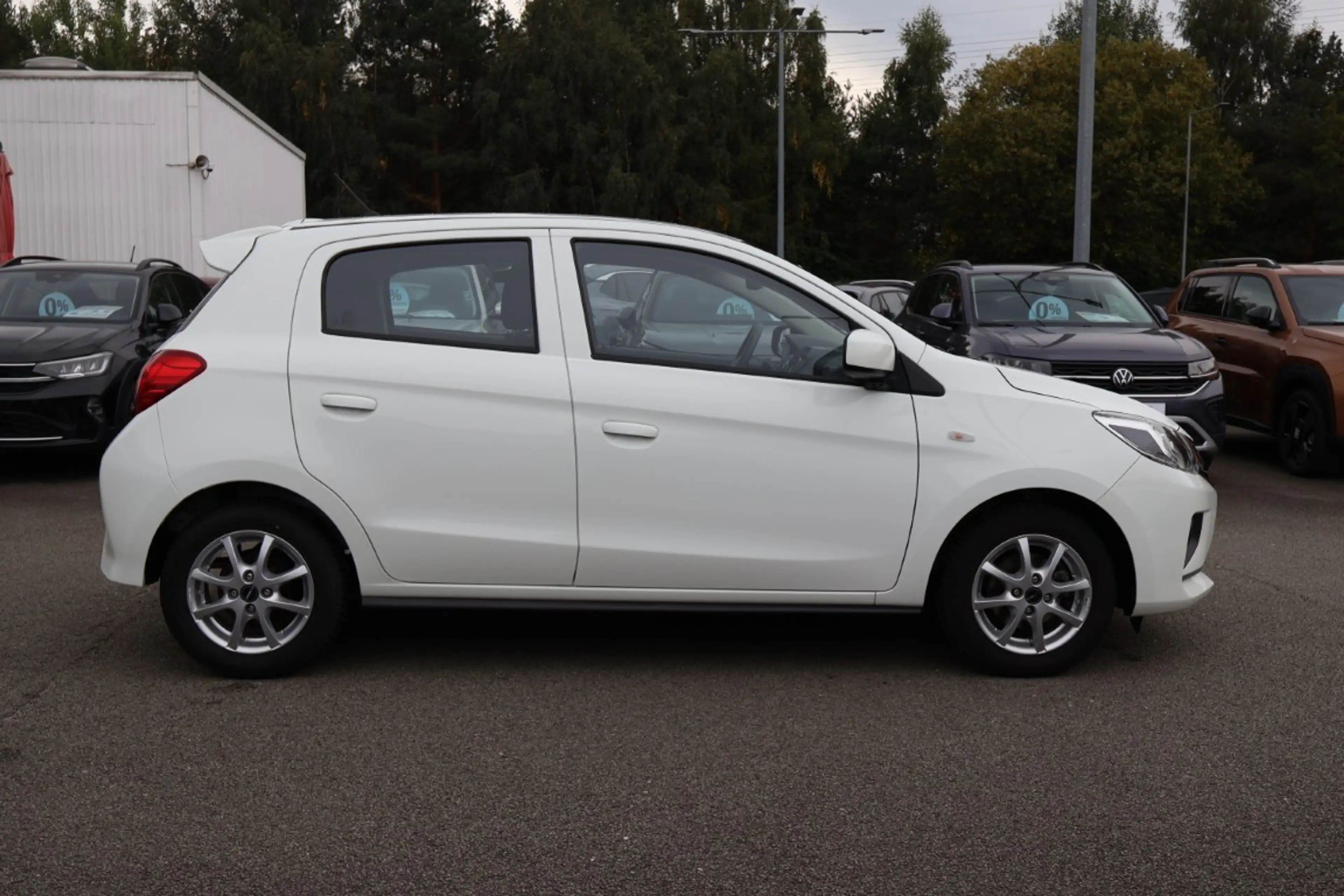 Mitsubishi Space Star 1.2 Select DAB Klima Freisprechanlage — photo 7