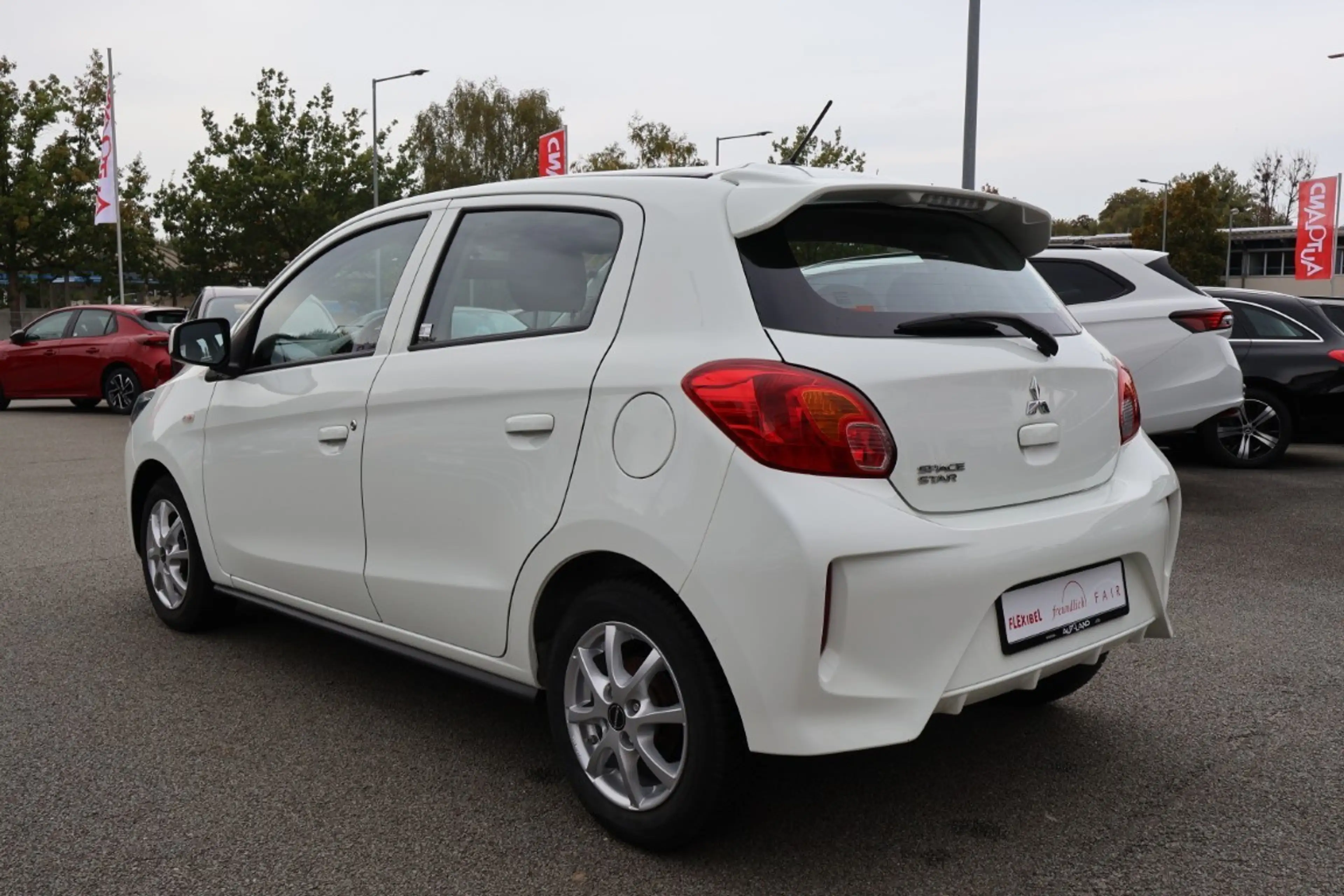 Mitsubishi Space Star 1.2 Select DAB Klima Freisprechanlage — photo 4