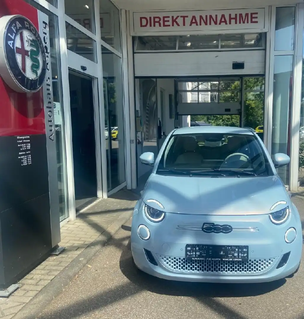 Fiat 500e La Prima by Bocelli Blau - 2