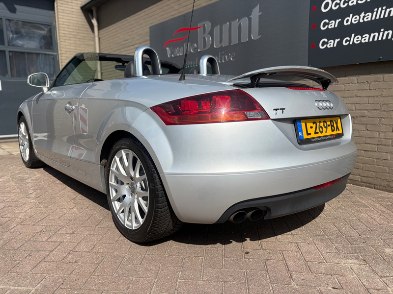 Audi TT Roadster 2.0 TFSI — photo 13