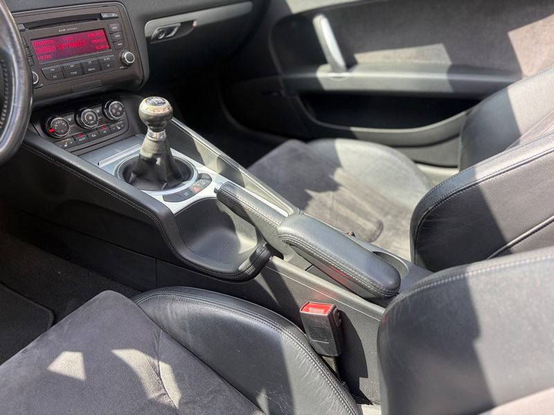 Audi TT Roadster 2.0 TFSI — photo 10