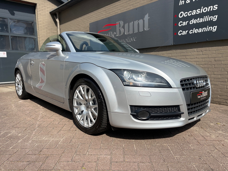 Audi TT Roadster 2.0 TFSI — photo 14